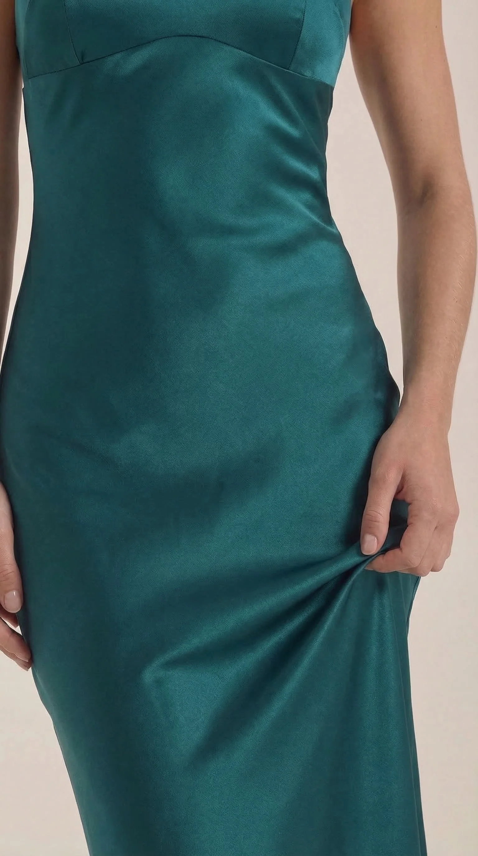 Slip-Maxikleid