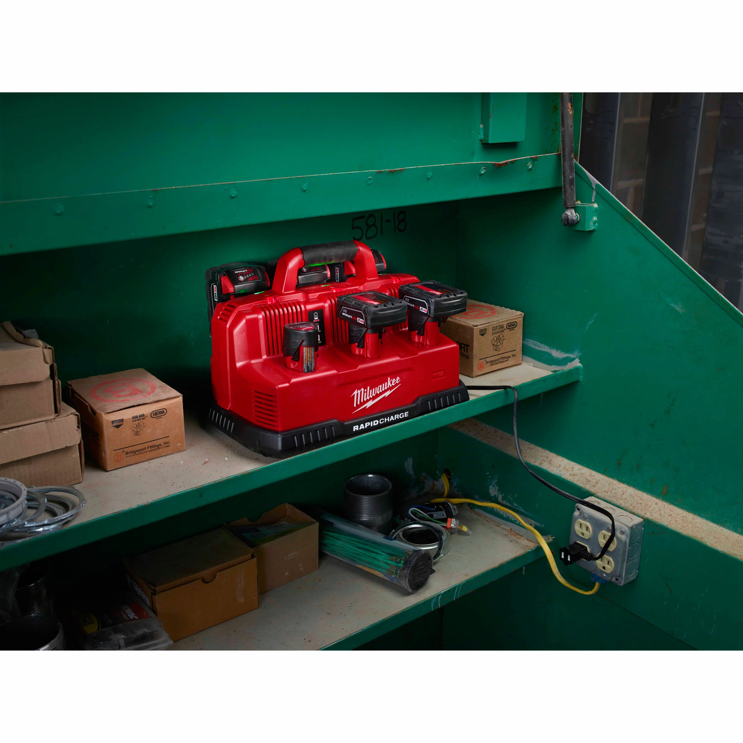 2025 Milwaukee 48-59-1807 M18 en M12 Snellader Station