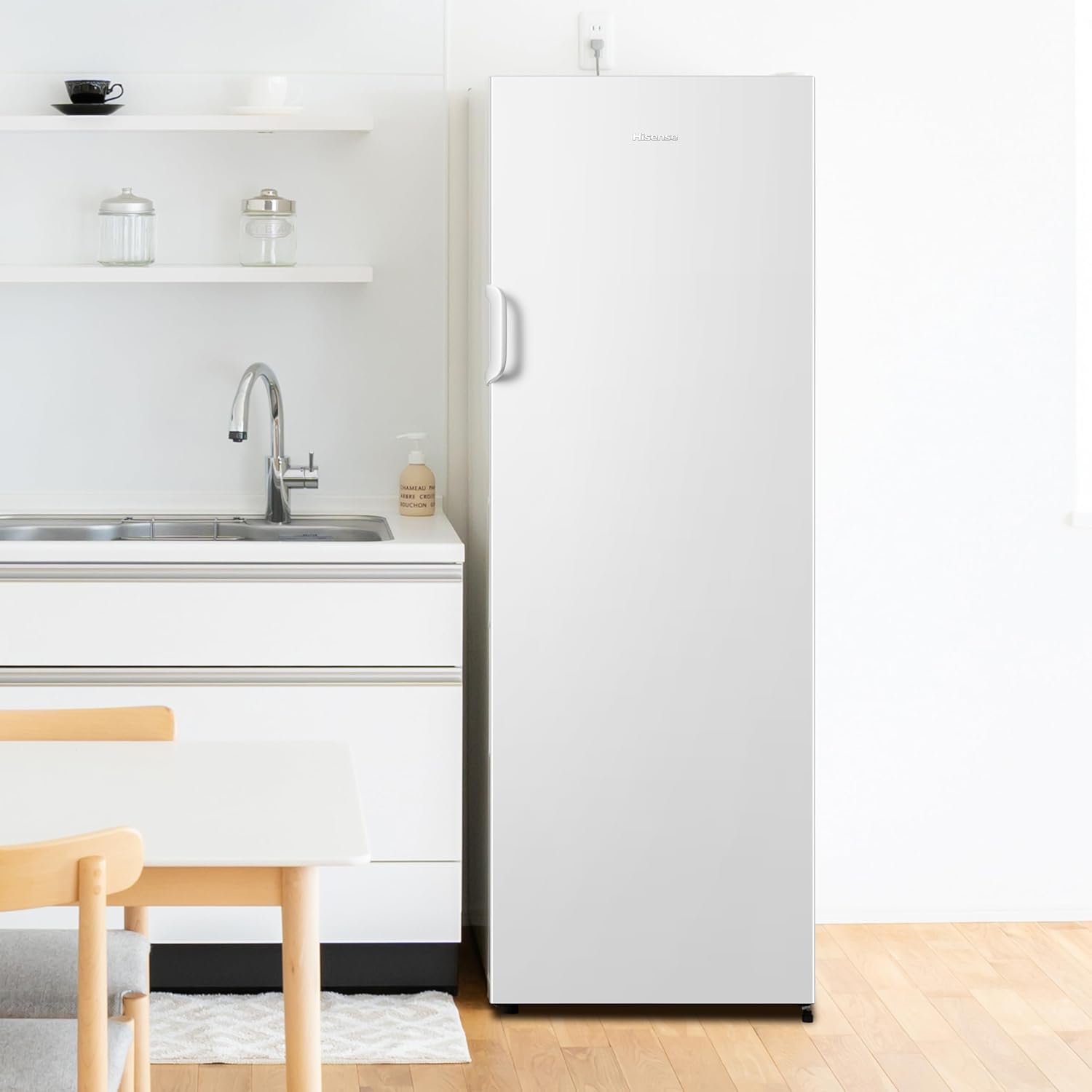 Hisense FV191N4AW2 Gefrierschrank/ TotalNoFrost/ SuperFreeze/ Türalarm/ Multiflow 360°/ BigBox/ 143,4 cm/ Gefrierteil 147 l/ 41 dB/ 205 kWh/Wei