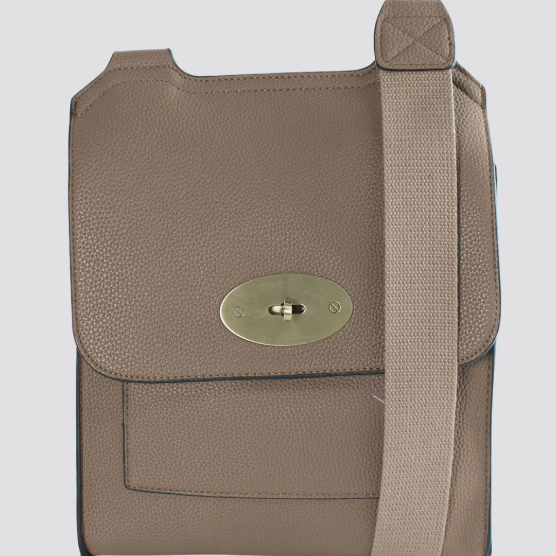 Lily Crossbody Messenger Bag | Brown