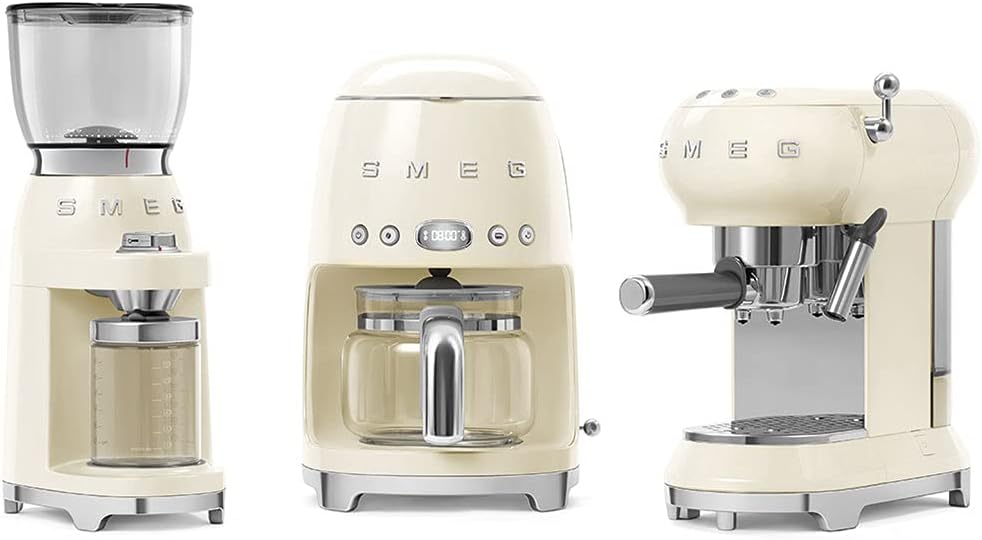 Smeg, ECF01PGEU Manual Espresso-Kaffeemaschine, Cappuccino -System, Thermoblock, groe Tassengehuse und Doppelkaffeefunktion, 1 l Wassertank, kompakte Abmessungen, 1350W, Pastellgrün