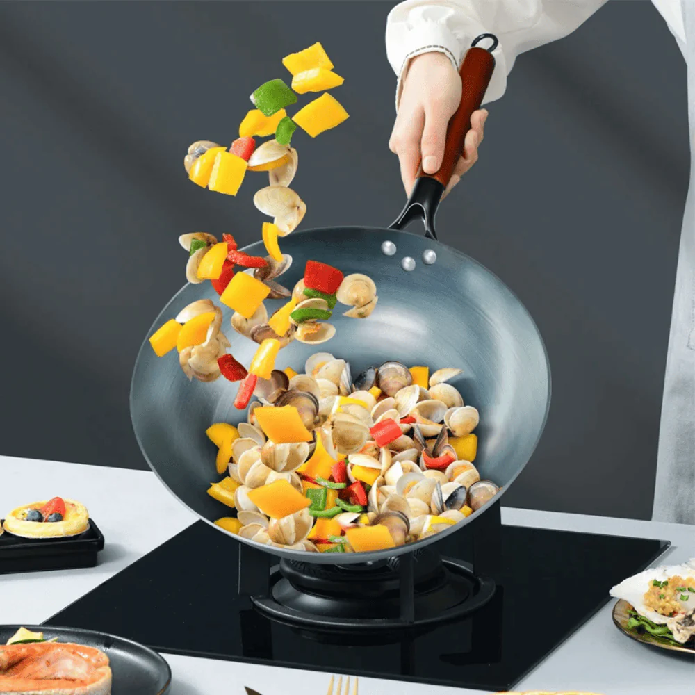 Flat Bottom Wok Pan | The Wok That Delights