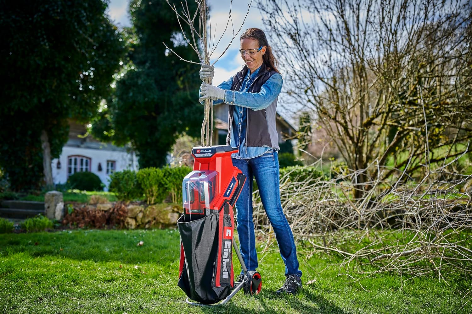 Einhell Akku-Messerh?cksler REDAXXO 36/25 Power X-Change (36 V, max. 25 mm Astst?rke, 3 Wendemesser aus Stahl, 55 L Fangsack, Transportgriff, Stopfer)