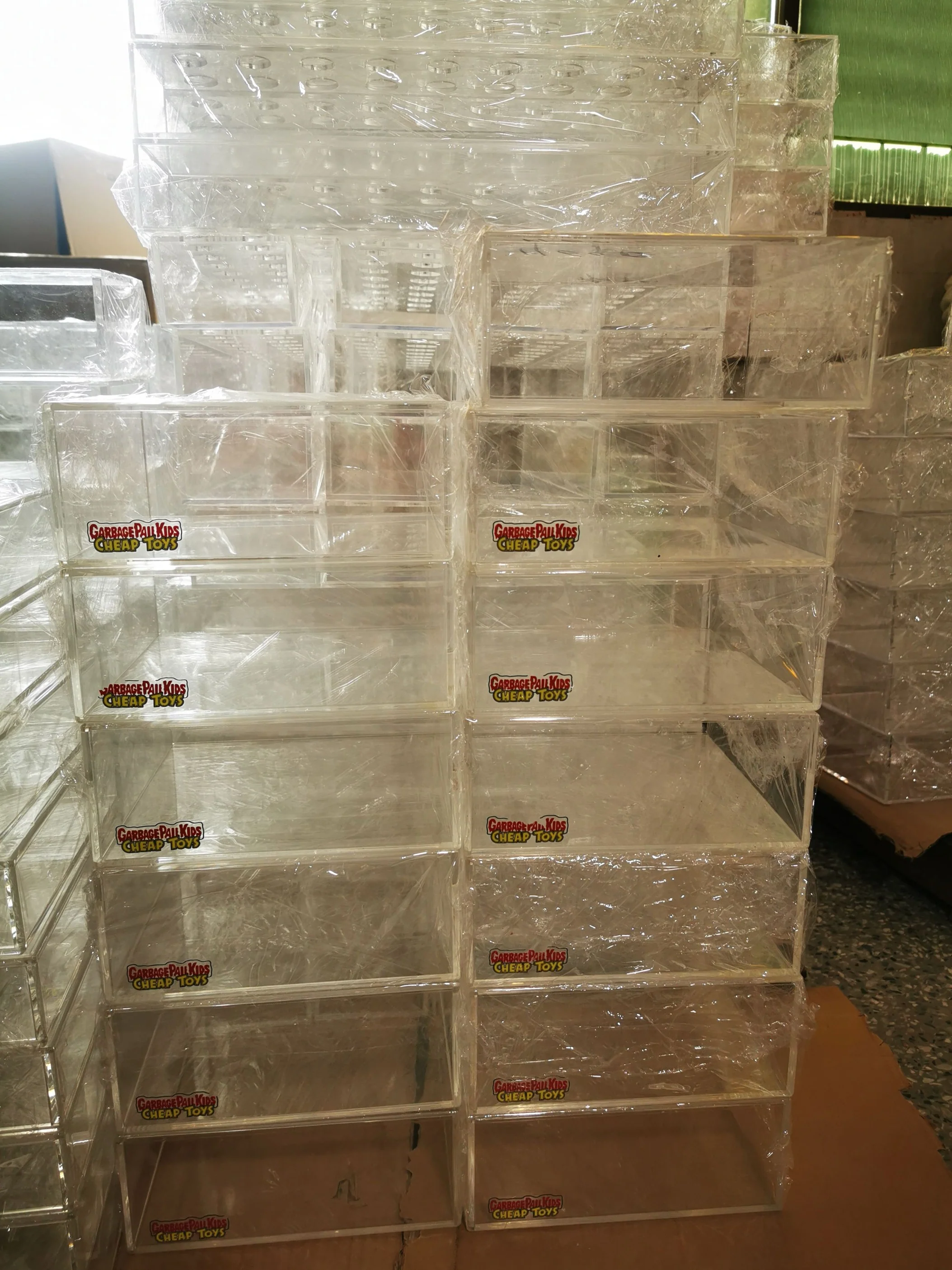 Acrylic Protective Box for Topps Garbage Pail Kids Cheap Toys