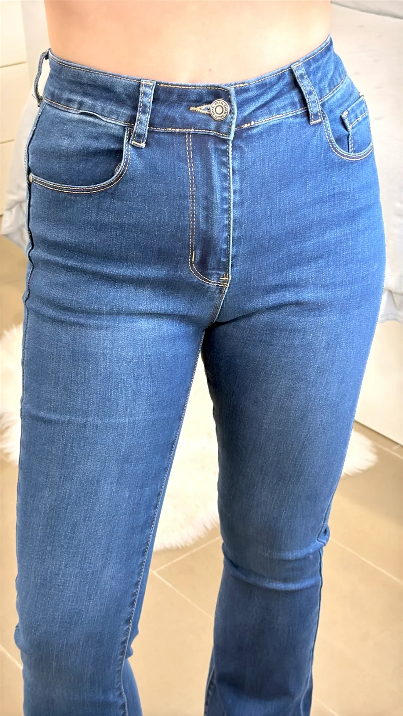 PANTAL��N CAMPANA DESFLECADO