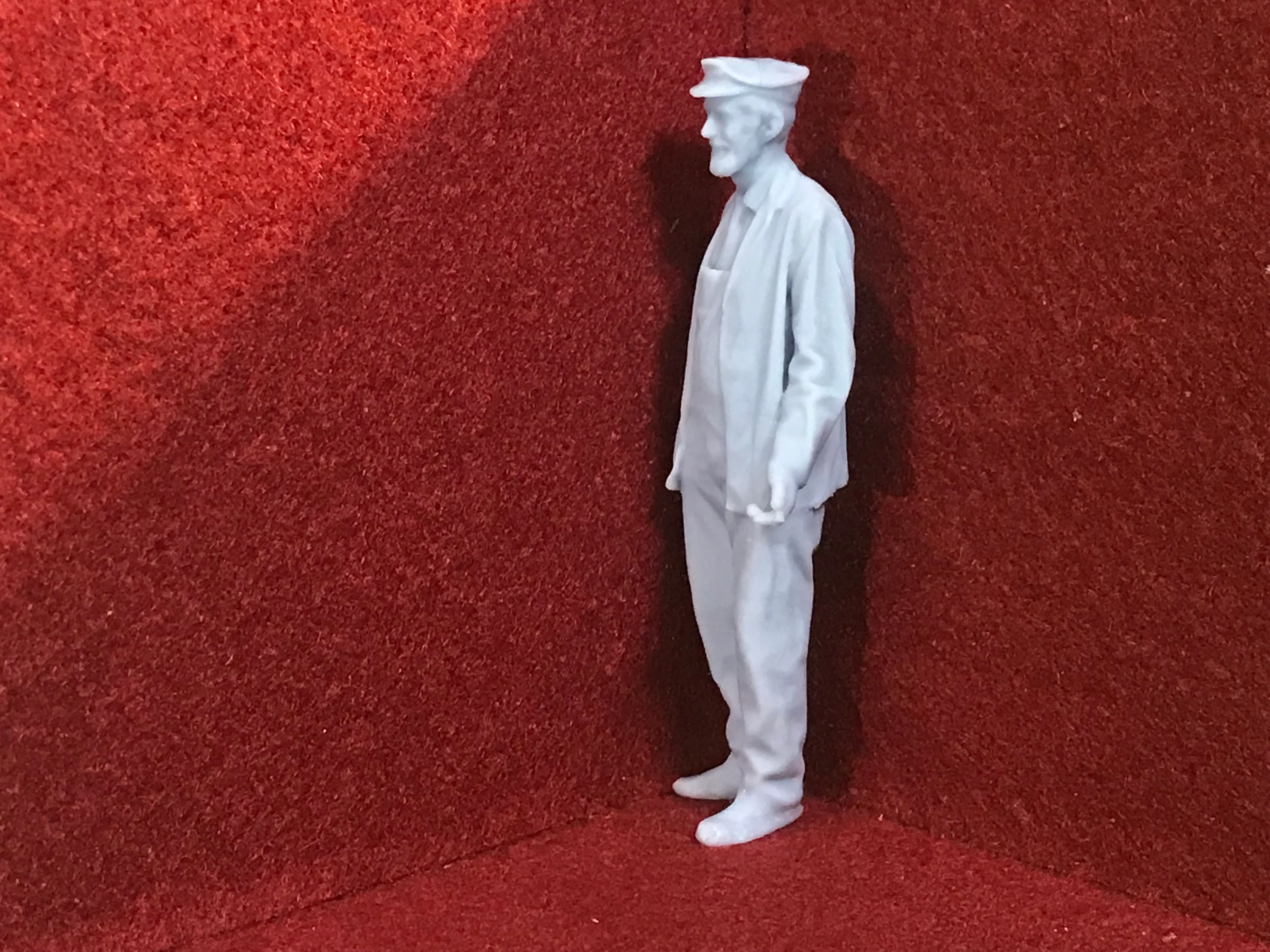 G-Scale figure standing around - 3D scan of a real person - M003 (also GN15)