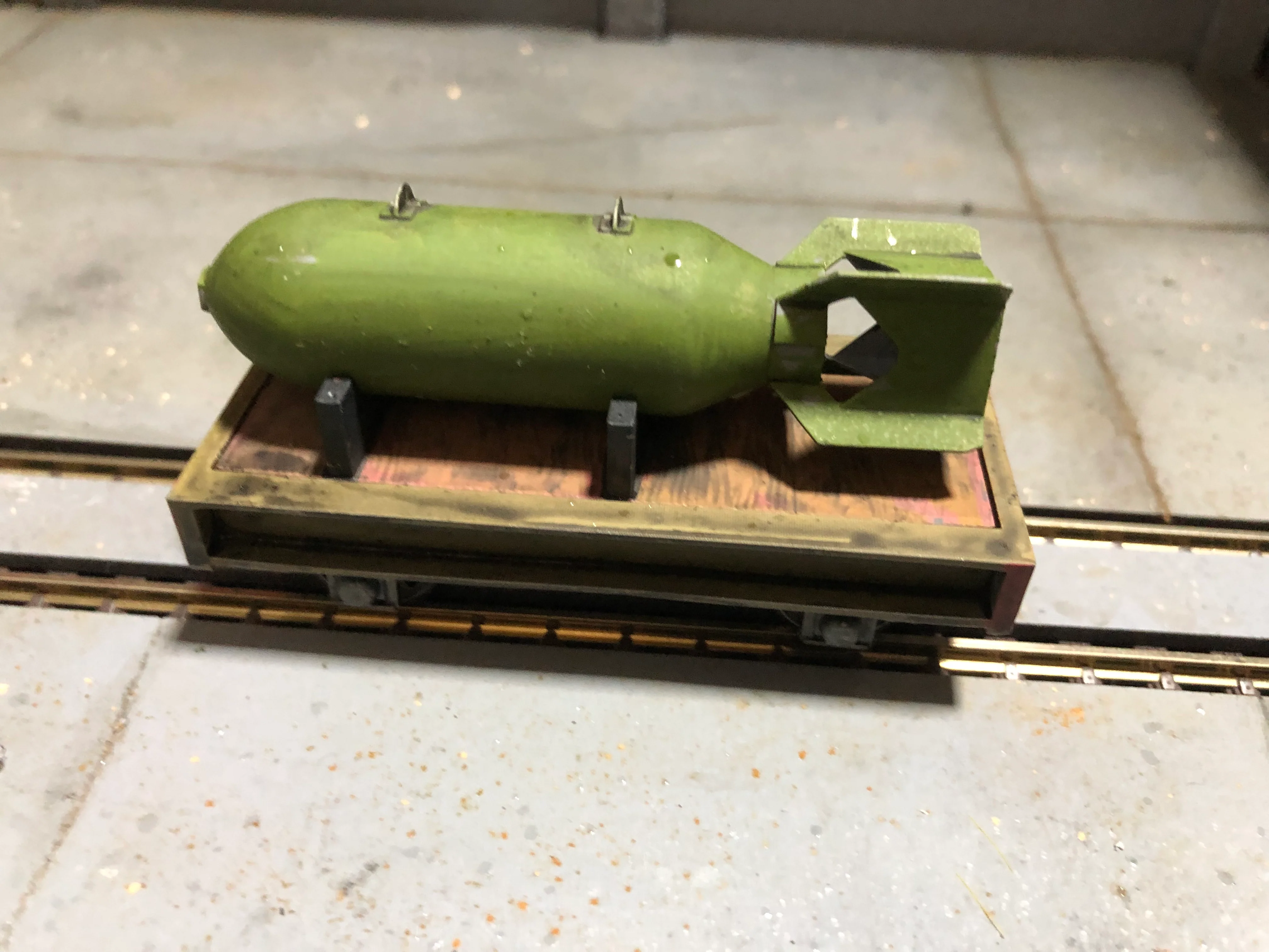 GN15 Munitions Bomb Carrier – Resin Kit with Bomb, Deck Insert, Chassis & Wheelsets - Style B