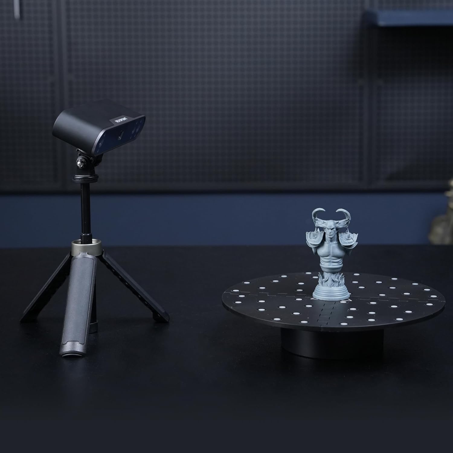 Revopoint INSPIRE 3D-Scanner für 3D-Druck handgeführter, tragbarer 3D-Scanner mit bis zu 18 FPS Scangeschwindigkeit, 0,2 mm Genauigkeit, vollfarbiges 3D-Scannen Kompatibel mit Android/iOS/Mac/Win