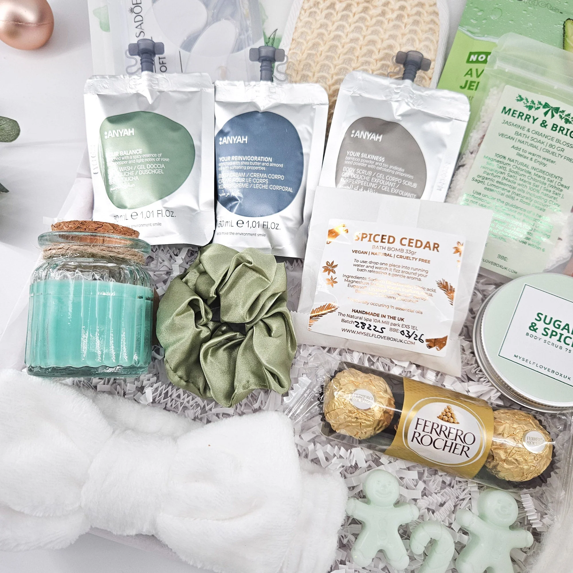 MERRY & BRIGHT DELUXE | LUXURY CHRISTMAS GIFT BOX