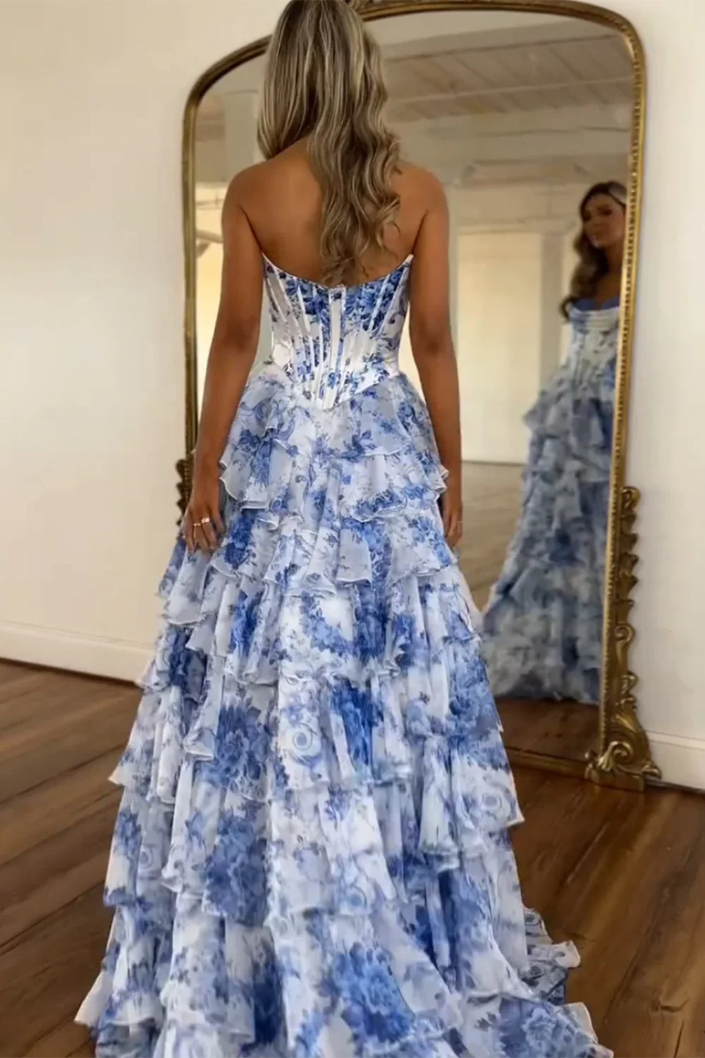 Maxikleid mit Blumenmuster f��r Hochzeitsg?ste | Elegantes Korsett-Kleid mit Volants und Stufenrock f��r festliche Anl?sse