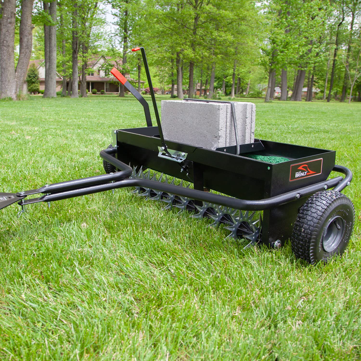 Brinly AS2 40BH P Kombination Aerifizierer Streuwagen