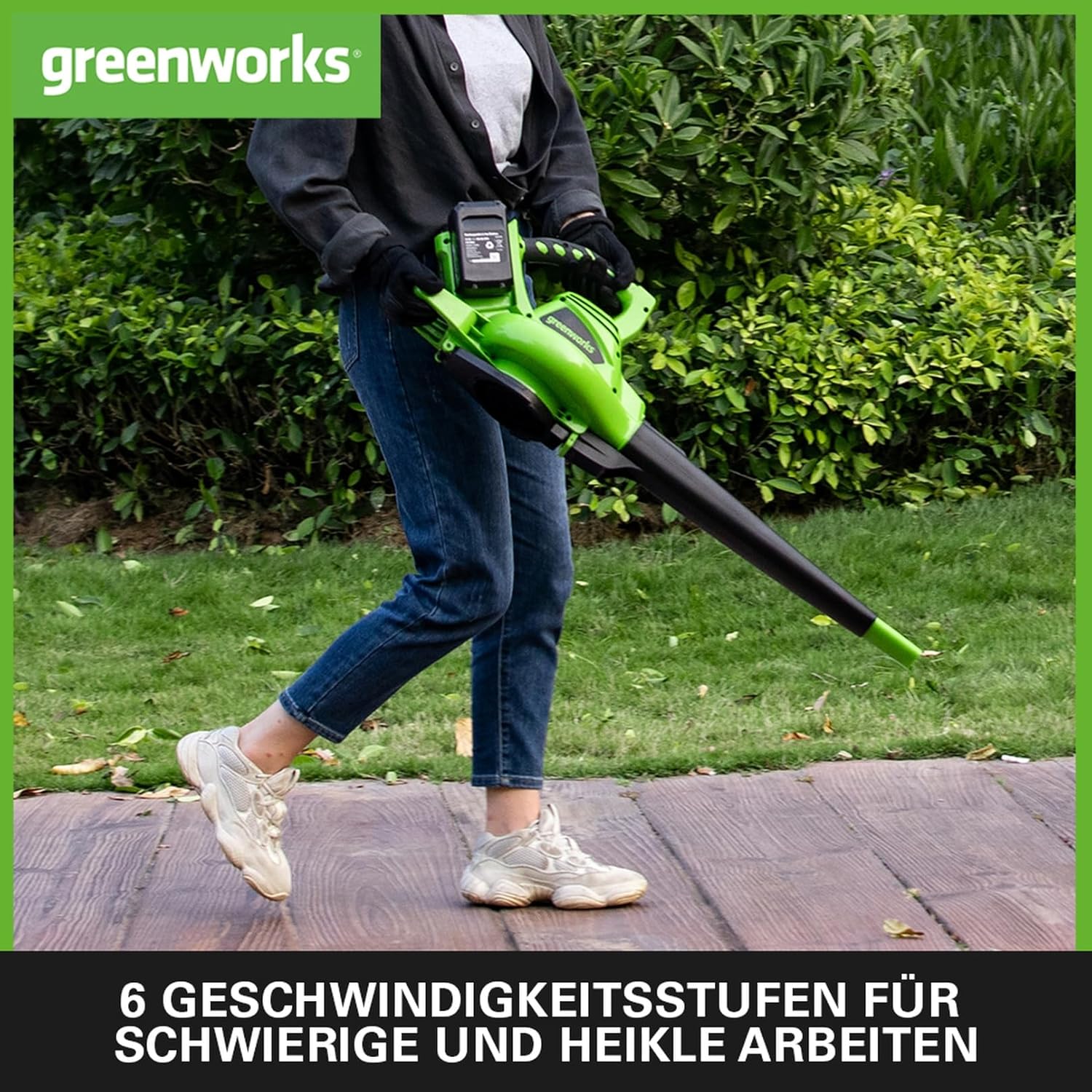 Greenworks 48V(2x24V) Akku Laubsauger / Laubblser mit Schultergurt, bürstenloser Motor, 322 km/h, 9 m/min, 45L Fangsack, zwei 4Ah Batterien & Ladegert, 3 Jahre Garantie GD24X2BVK4X