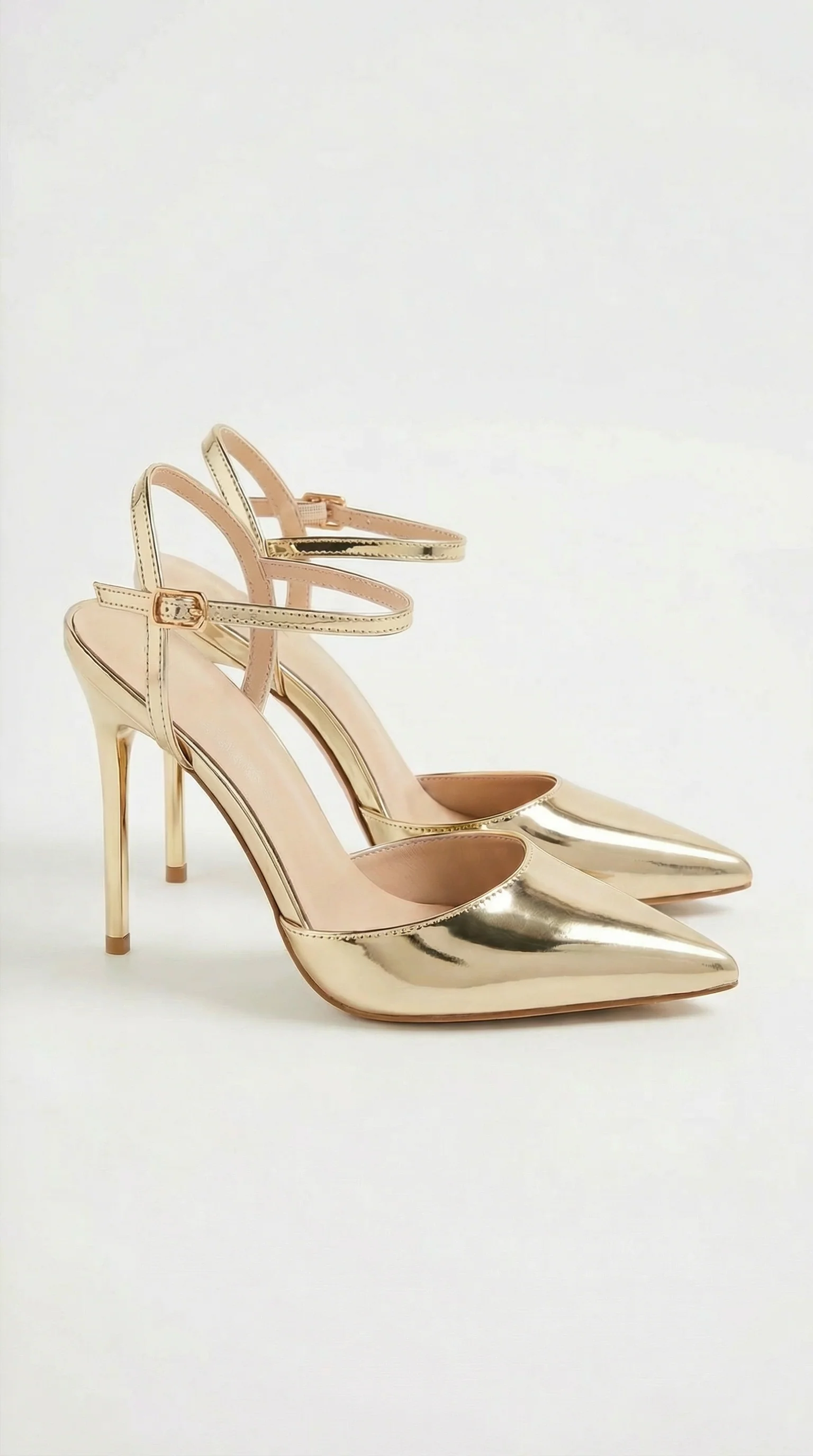 High Heels mit spitzer Zehenbox