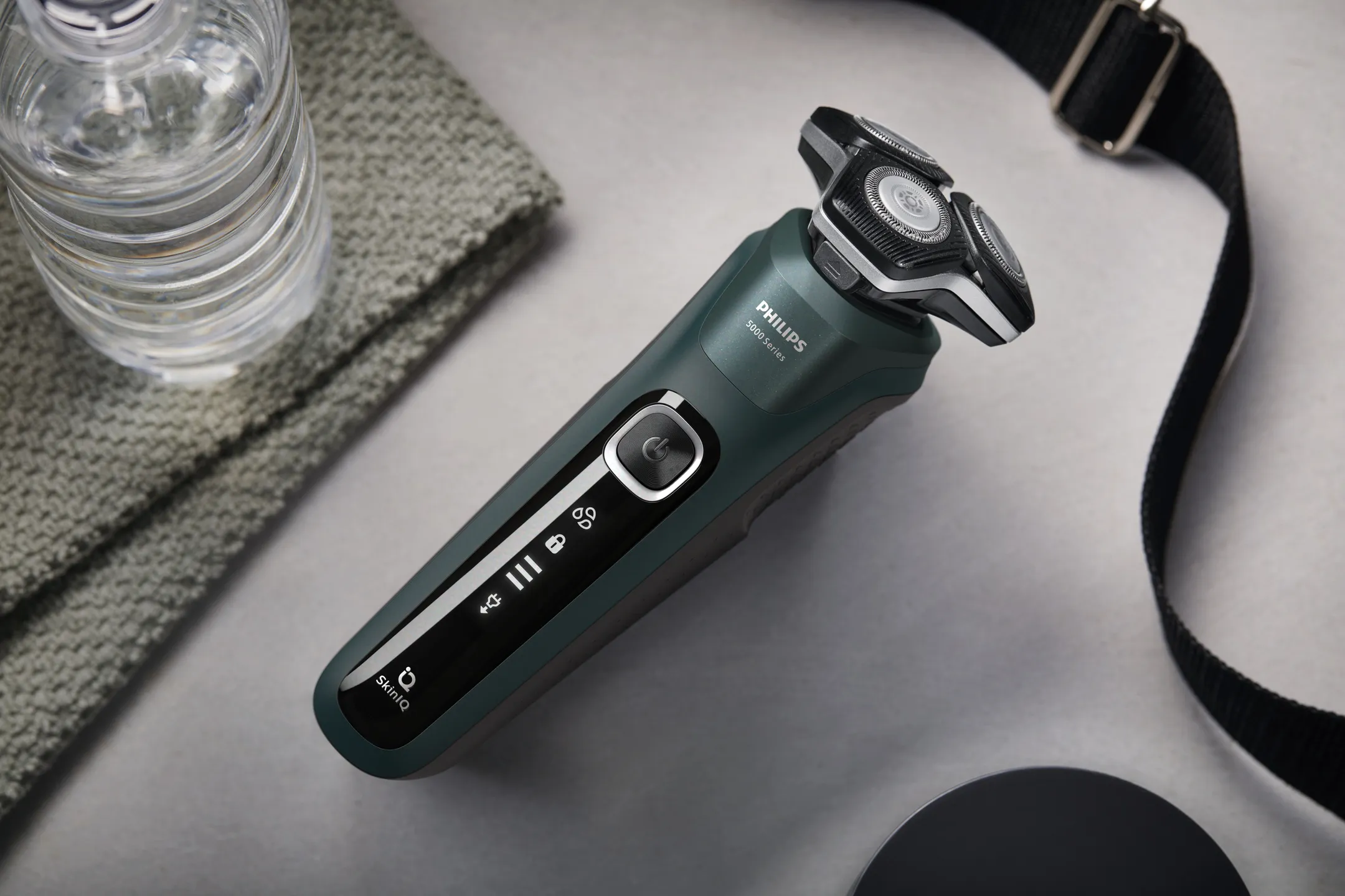 Philips Scheerapparaat Wet & Dry S5884/69 Series 5000