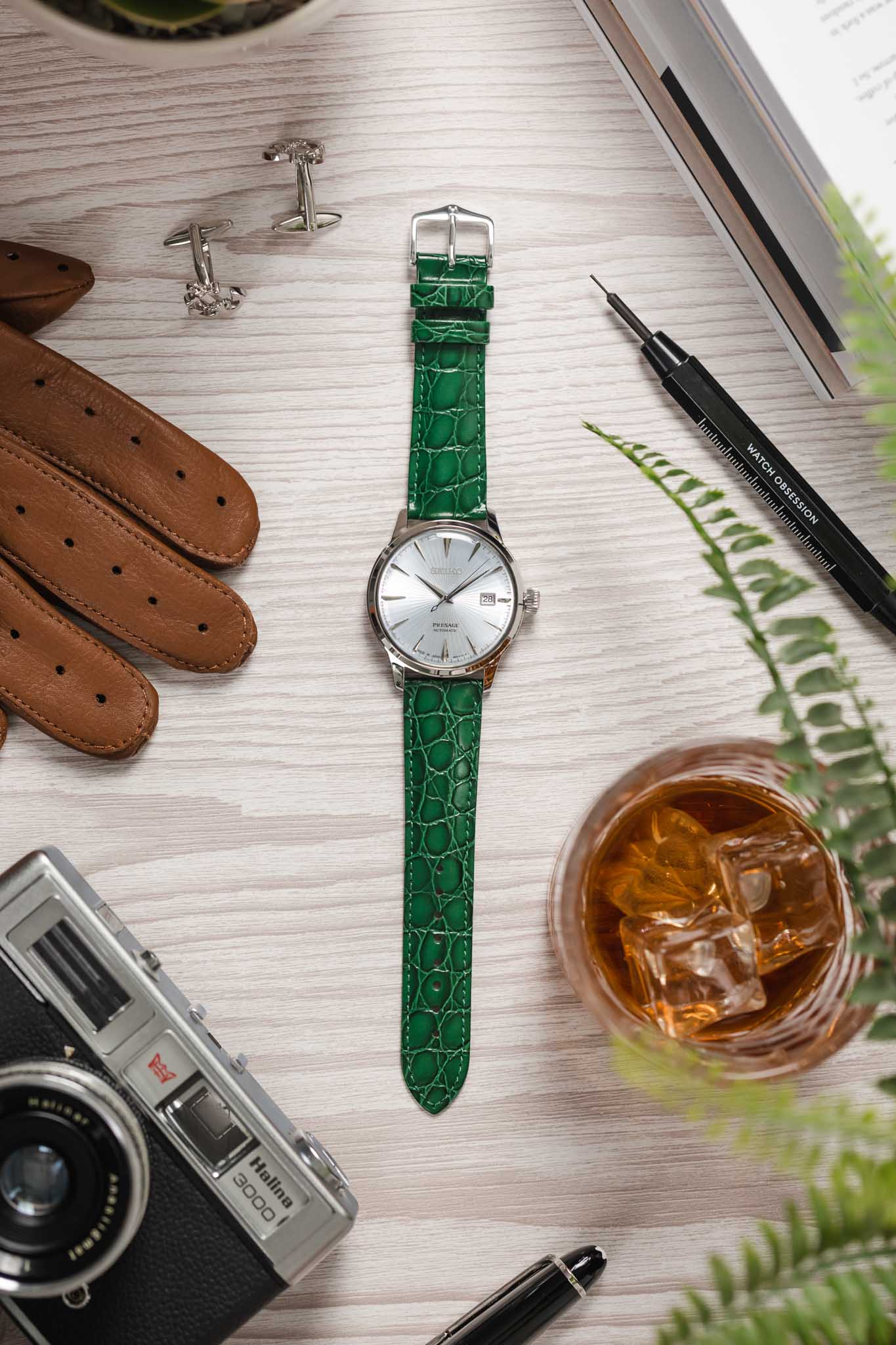 Hirsch CROCOGRAIN Crocodile Embossed Leather Watch Strap in GREEN