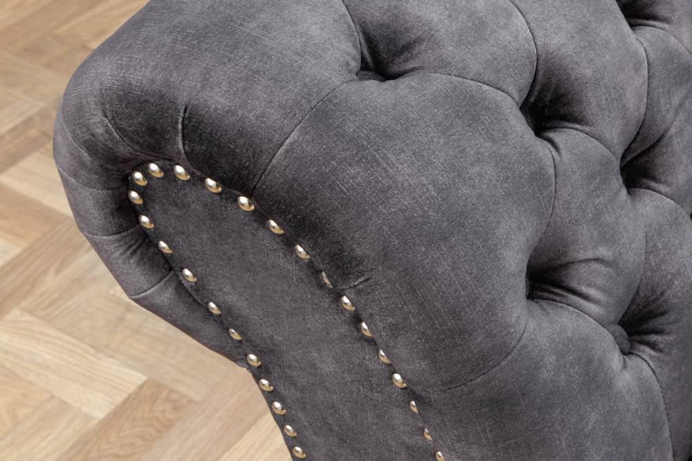 riess-ambiente.de Chesterfield Récamière 170cm grau strukturiertes Samt mit Knopfheftung und Nietenbesatz