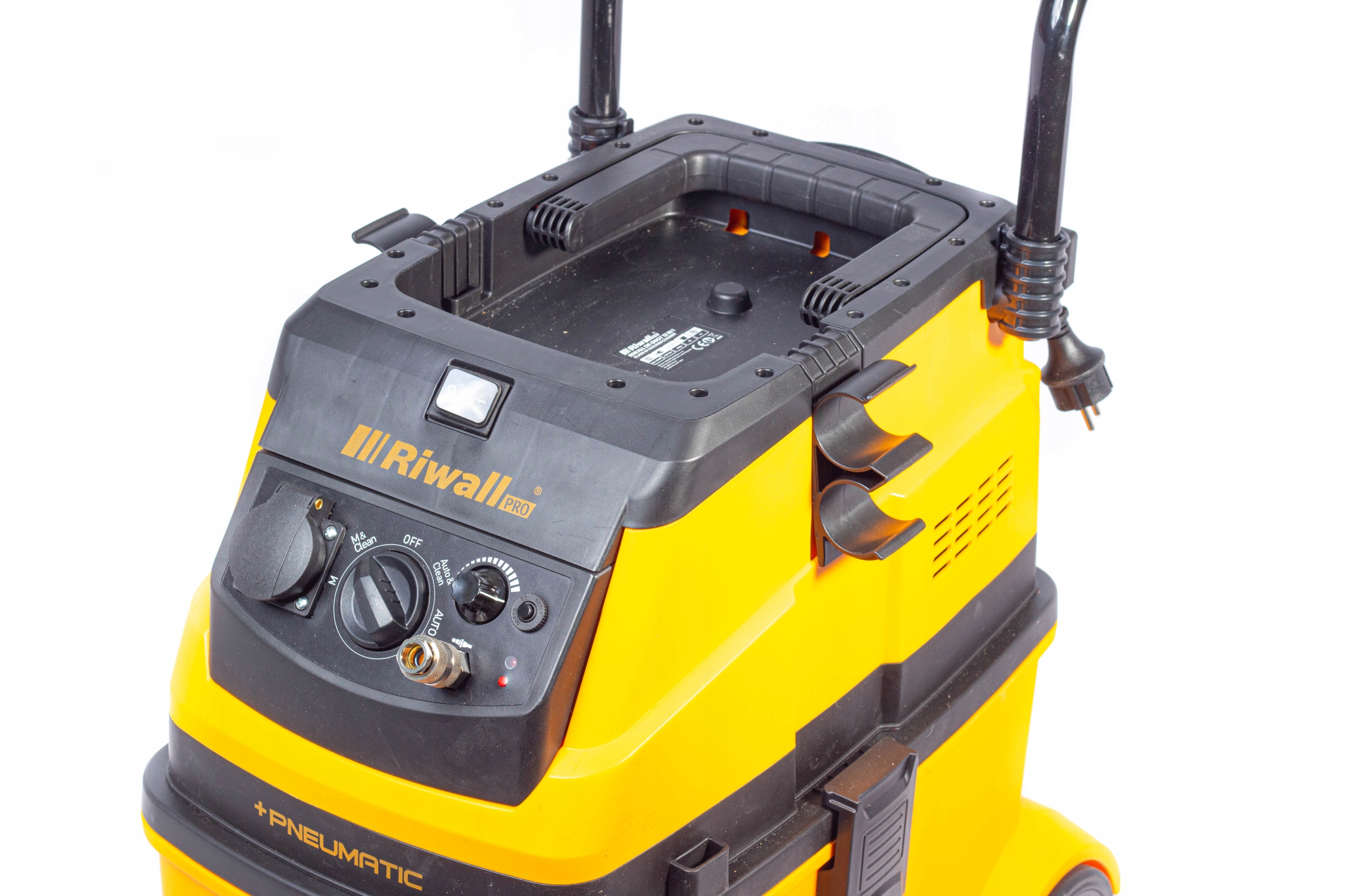 Bezpyłowy Odkurzacz przemysłowy Riwall dr Gnot AUTOMATYCZNY OTRZĄSACZ +PNEU
