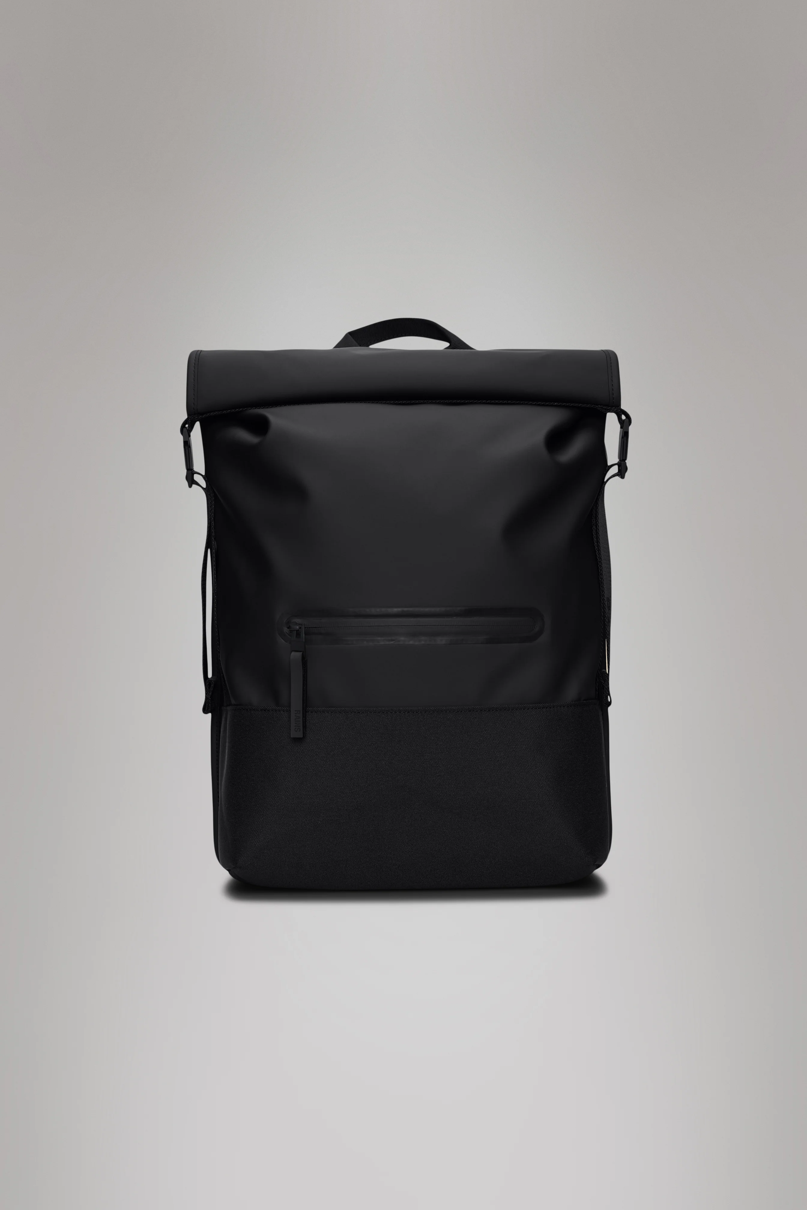 2025 Trail Rolltop Rugzak �C Sportieve, waterdichte stadsrugzak met praktische rolltop-sluiting, gewatteerde vakken en veilige borstband
