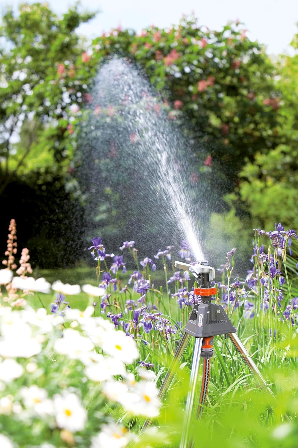 Gardena Comfort veelvlakssproeier AquaContour Automatic: vlakberegening voor de individuele besproeiing van bijna elke tuinomtrek, eenvoudig te programmeren, reikwijdte 2,5-10,5 m (8133-20)