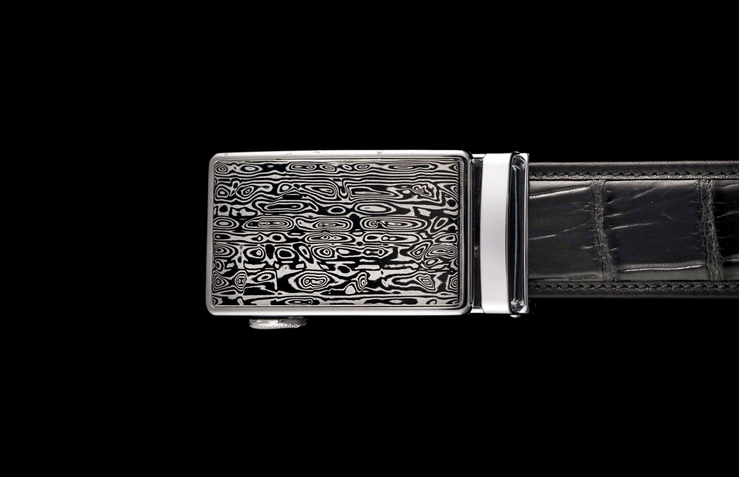 Bifrost - Black Alligator