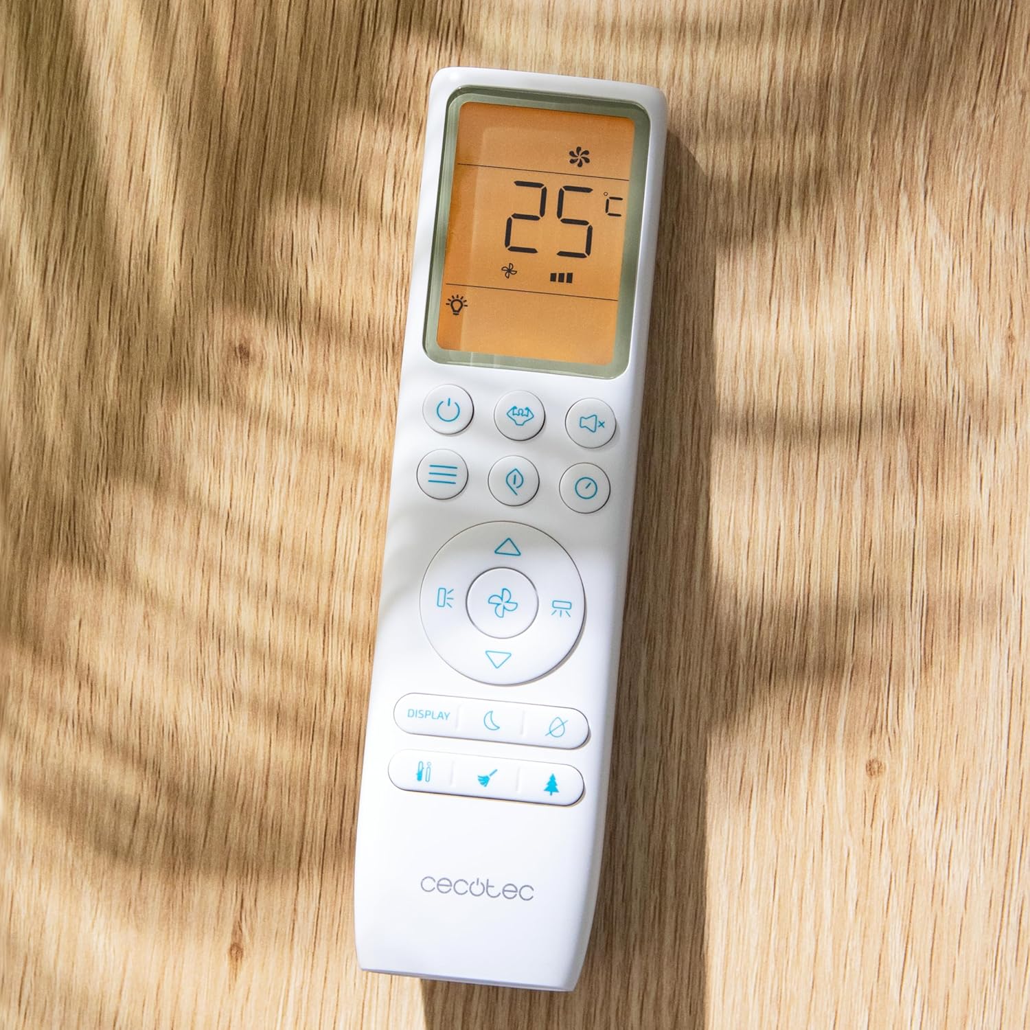 Cecotec Split-Klimaanlage AirClima 9000 Smartfresh. 9000 BTU, Wärmepumpe, Inverter-System, 5 Betriebsmodi, 8 Geschwindigkeitsstufen, Entfeuchter, 24-Stunden-Timer für die Klimatisierung