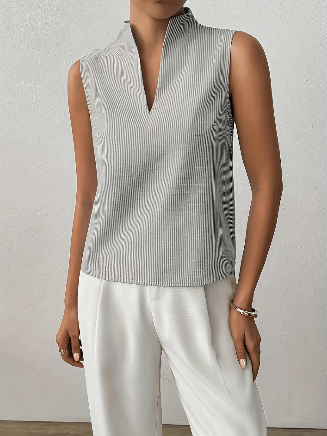 ?rmellose Bluse f��r Damen mit Streifenmuster | Elegantes Business Top mit Stehkragen und V-Ausschnitt f��r das B��ro