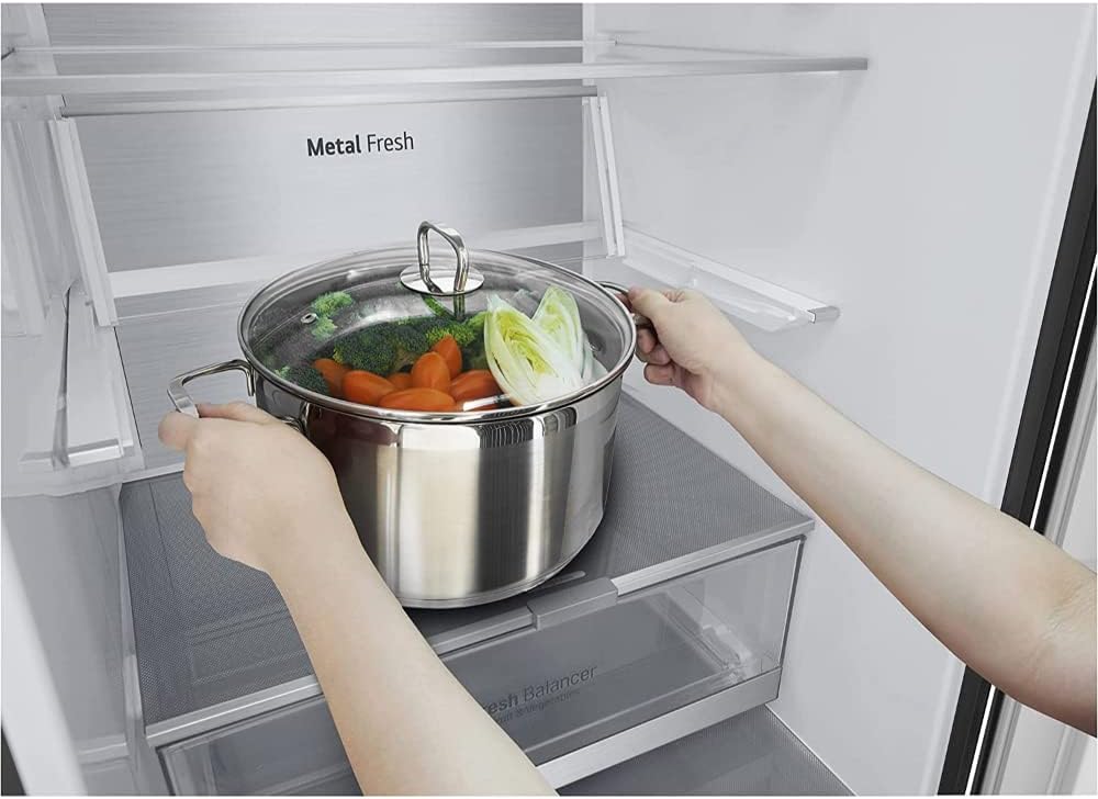 LG GBP62MCNAC Kühl-Gefrierkombi – 384 L, Energieeffizienz A, Total NoFrost, DoorCooling+, niedriger Geräuschpegel, modernes Design in Anthrazit Schwarz, 59,5 x 67,5 x 203 cm