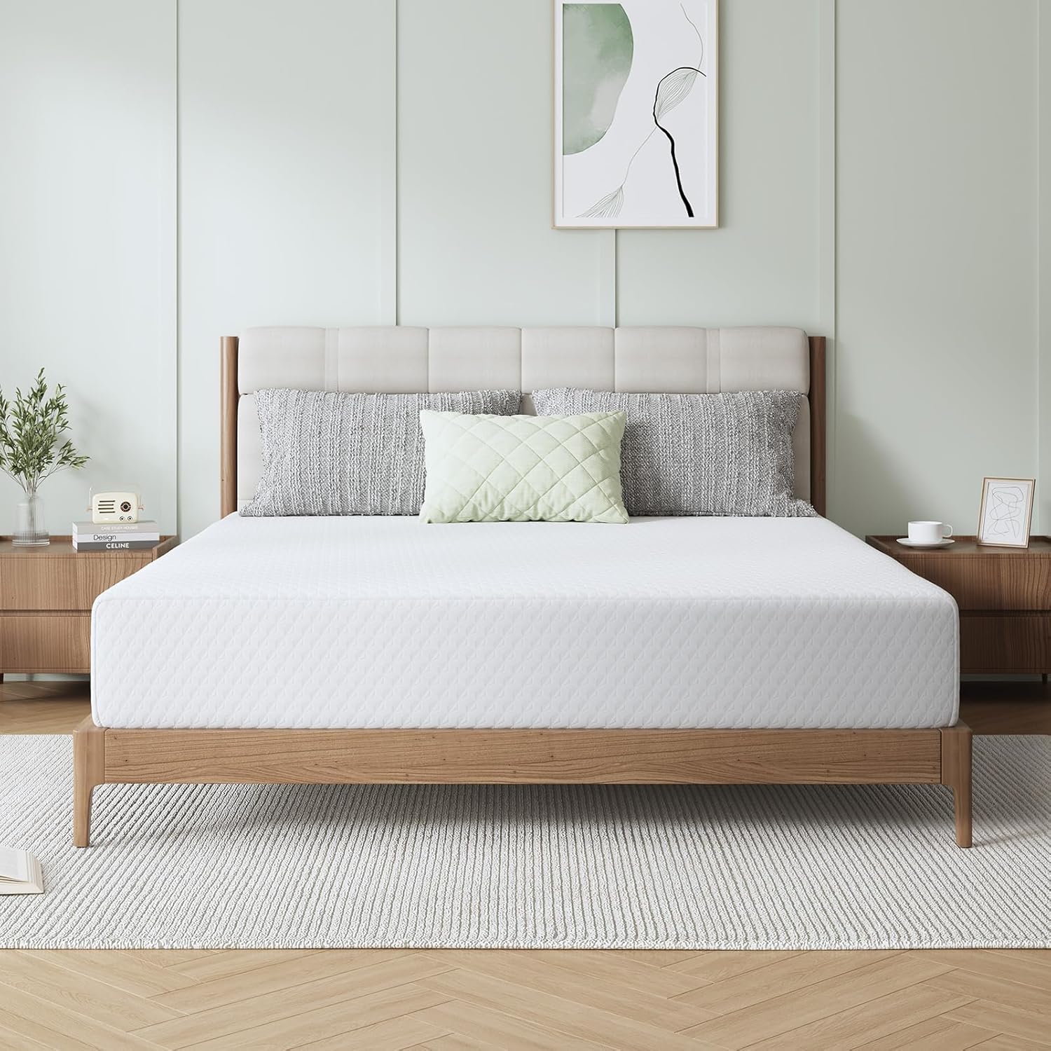 Novilla 10 Inch Queen Mattress. Memory Foam Mattress Queen with Breathable Comfort Layer & High-Density Base Foam for Pressure Relief & Support. CertiPUR-US Certified for a Cool & Refreshed Sleep