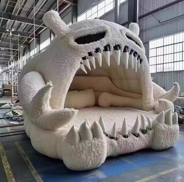 Monster Internet celebrity sofa bed