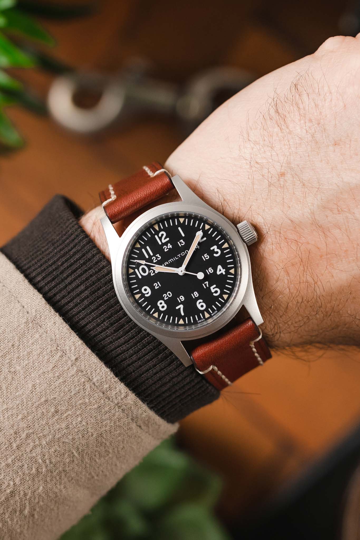 Hirsch LIBERTY Leather Watch Strap in GOLD BROWN