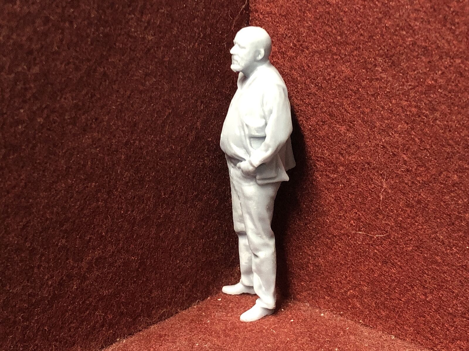 G-Scale figure - 3D scan of a real person in jacket - MD010 (also GN15)