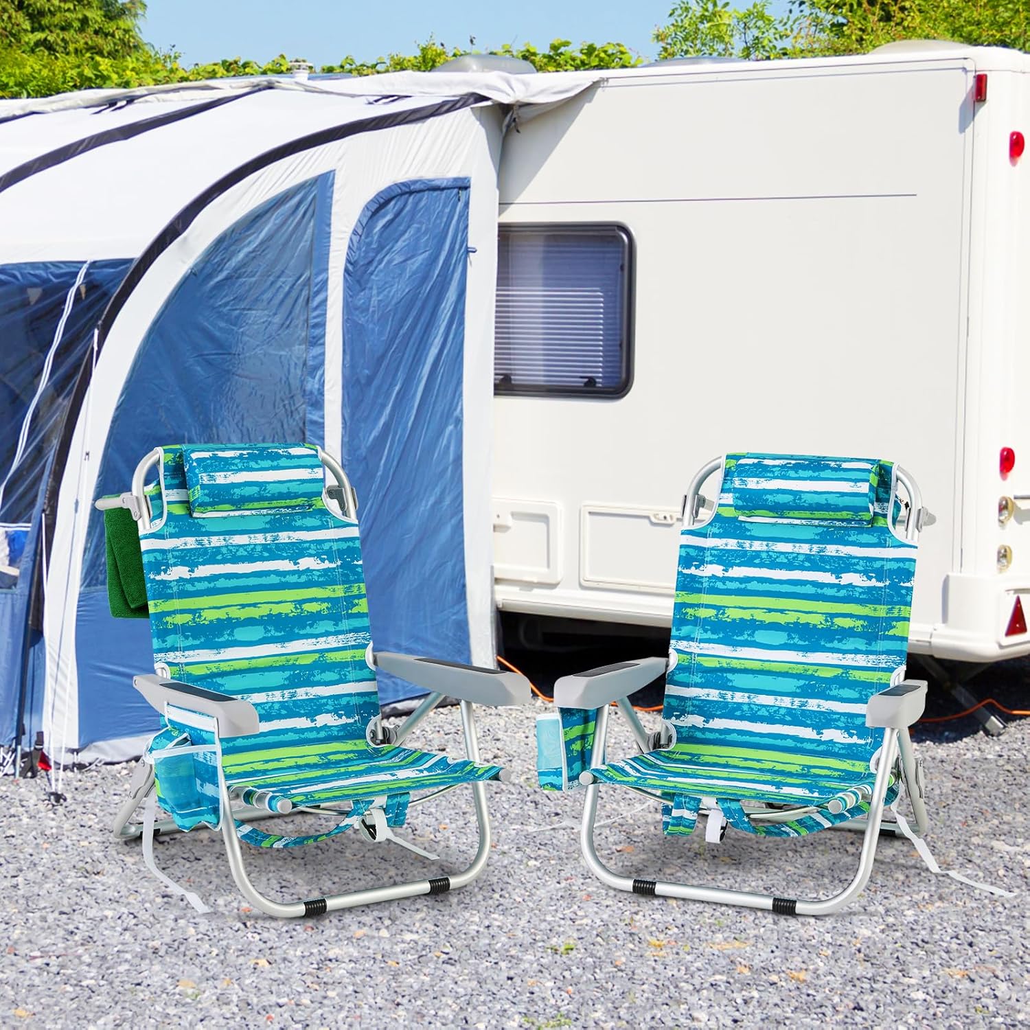 COSTWAY Silla Plegable de Playa, Tumbona con 5 Posiciones, Portavasos, Bolsillos de Almacenamiento, Correas de Hombro, Soporte para Toallas, Almohada, 150kg (Verde+Azul,1)