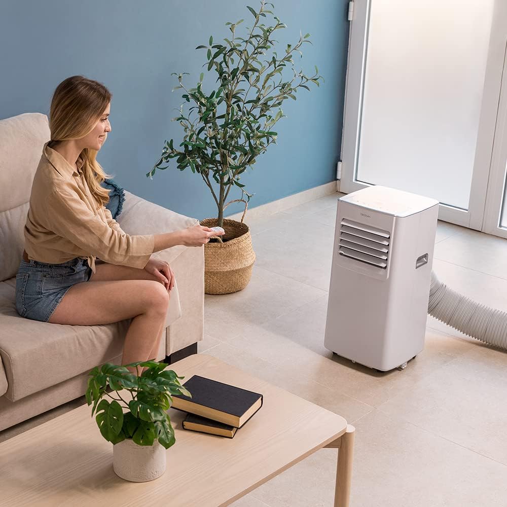 Cecotec Tragbare Klimaanlage mit Fernbedienung ForceClima 7100 Soundlos. 7000 BTU, Soundless Technology, LED -Bildschirm, 4 Modi, 2 Geschwindigkeiten, Abdeckung von bis zu 15 m2