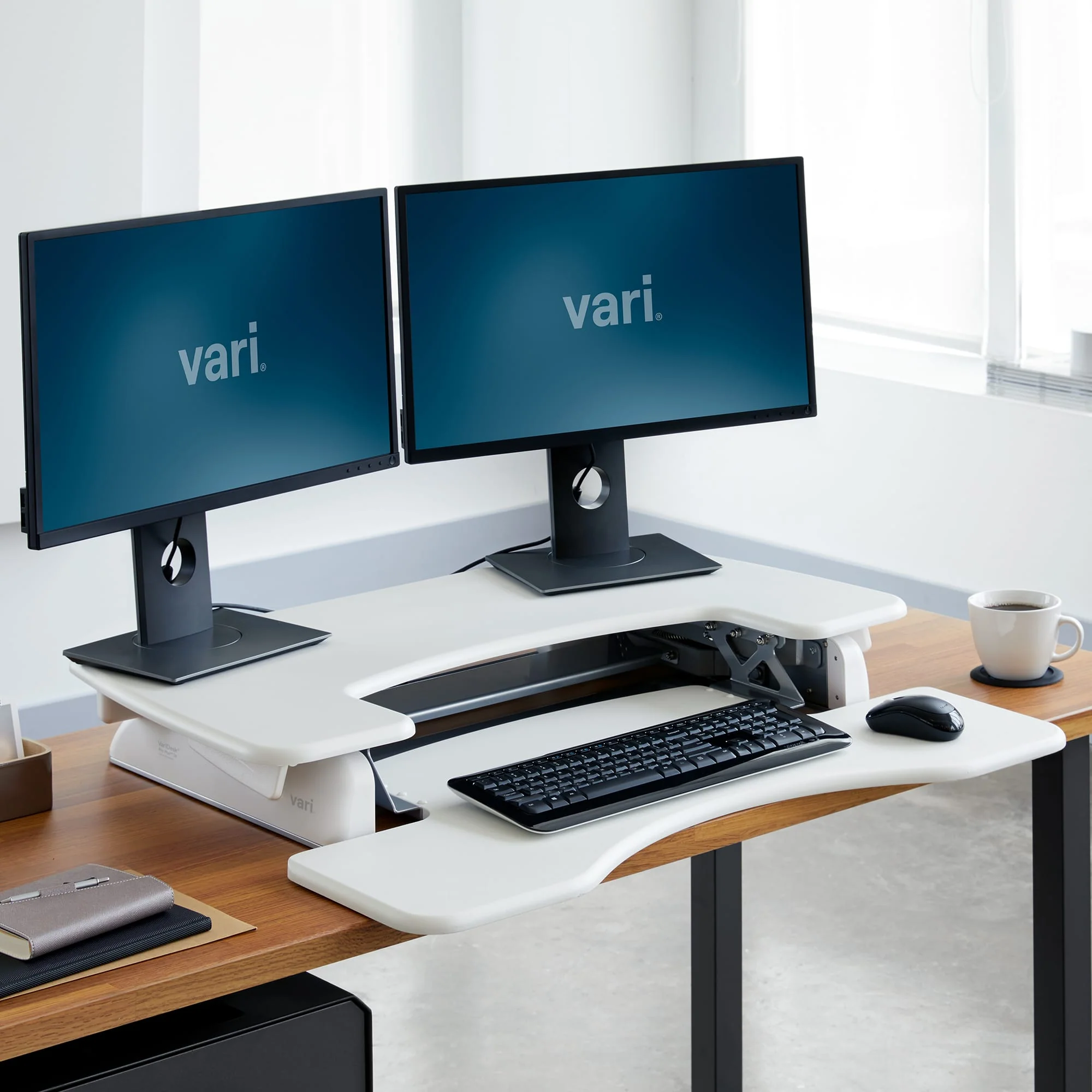 VariDesk? Pro Plus? 36 Staand Bureau-Converter voor Dubbele Monitoren �C Tweelaags Design