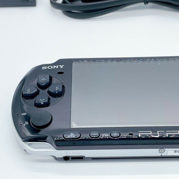 Sony PSP-3000 Launch Edition Piano Black Handheld System Console Excellent