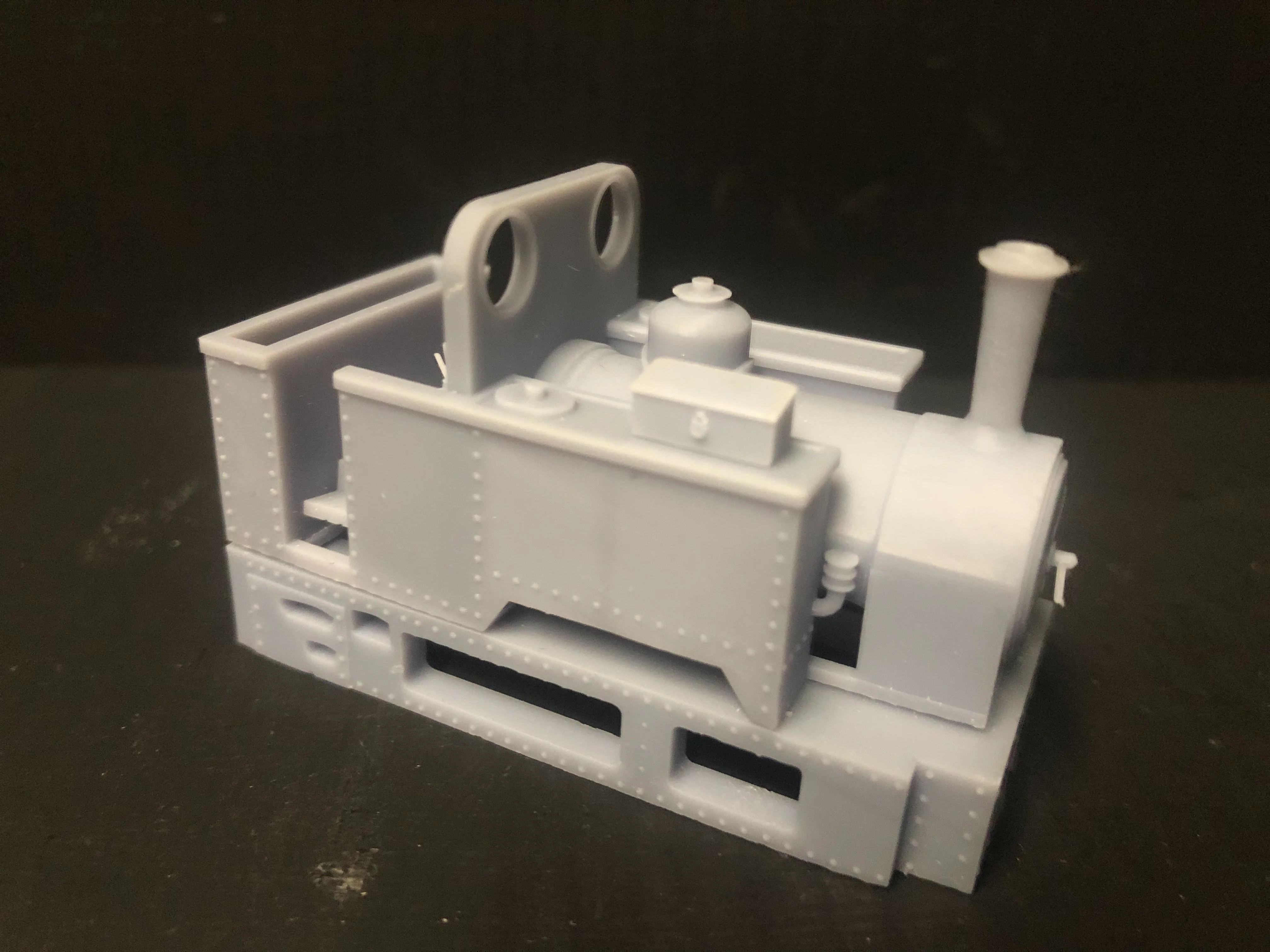 OO9/009 Kerr Stuart Open Cab Steam Loco that fits the Kato chassis 11-109