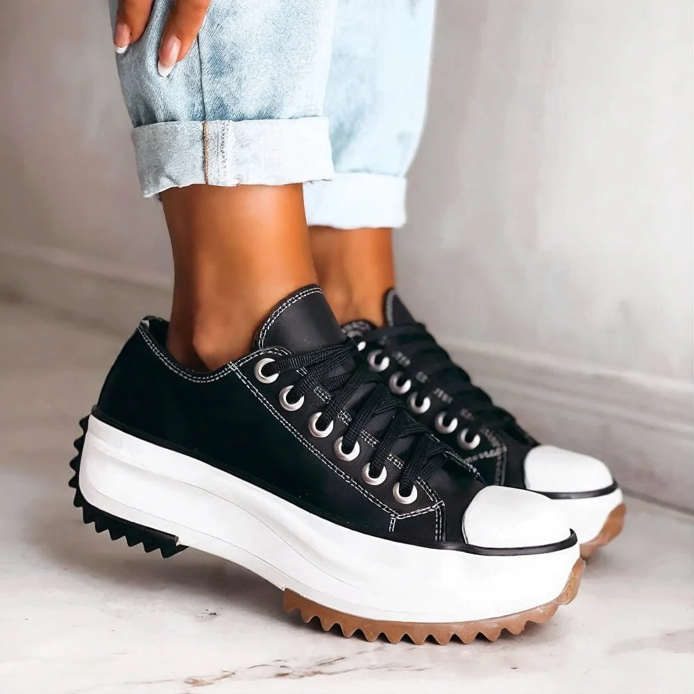 Orthop?dische Low-Cut Sneaker mit Schn��rung