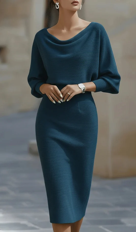 Wei?es Midi-Kleid mit drapierten Fledermaus?rmeln