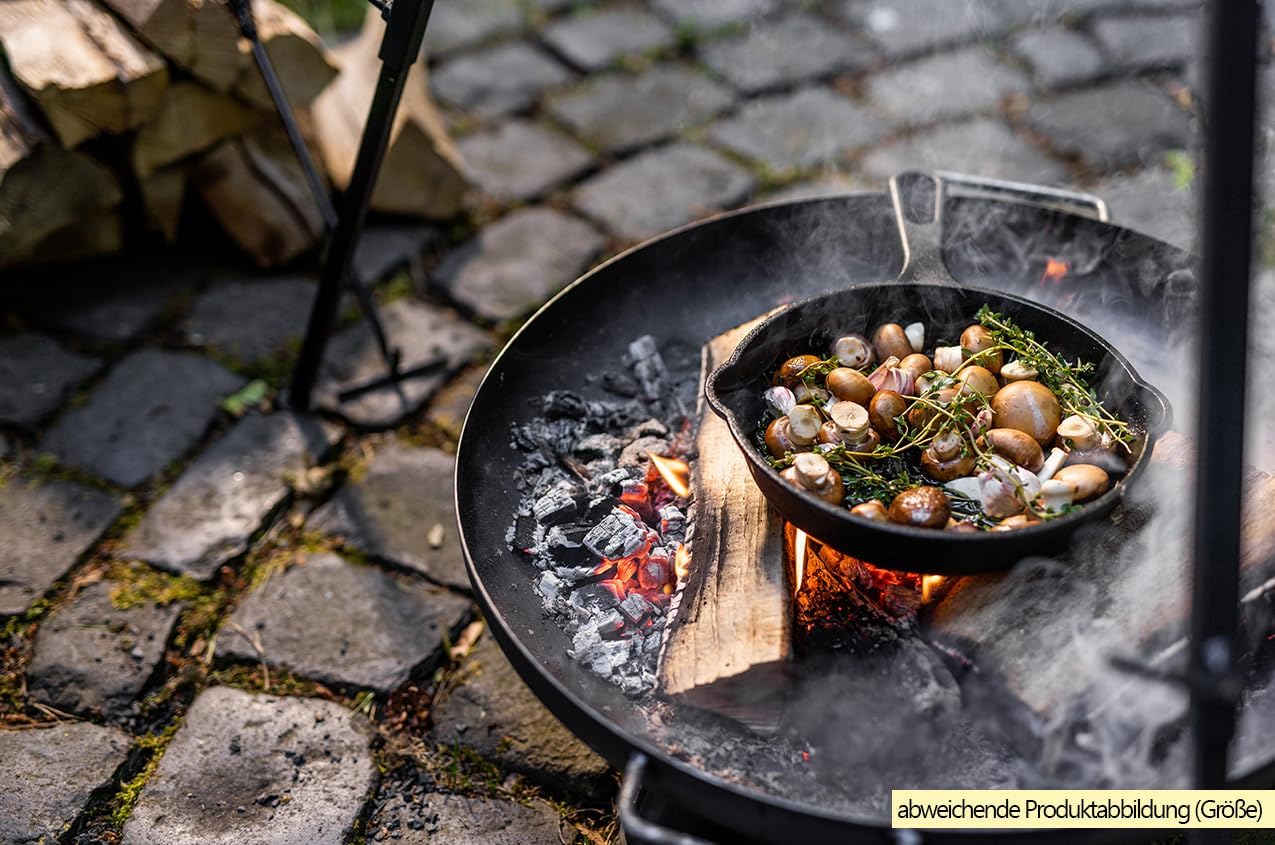 Grillfürst Feuerschale Ø 120 cm aus Stahl - Feuerschale für den Garten oder die Terrasse, massiv, langlebig und hitzebeständig, für Lagerfeuer oder als Kochstelle, Durchmesser 120 cm