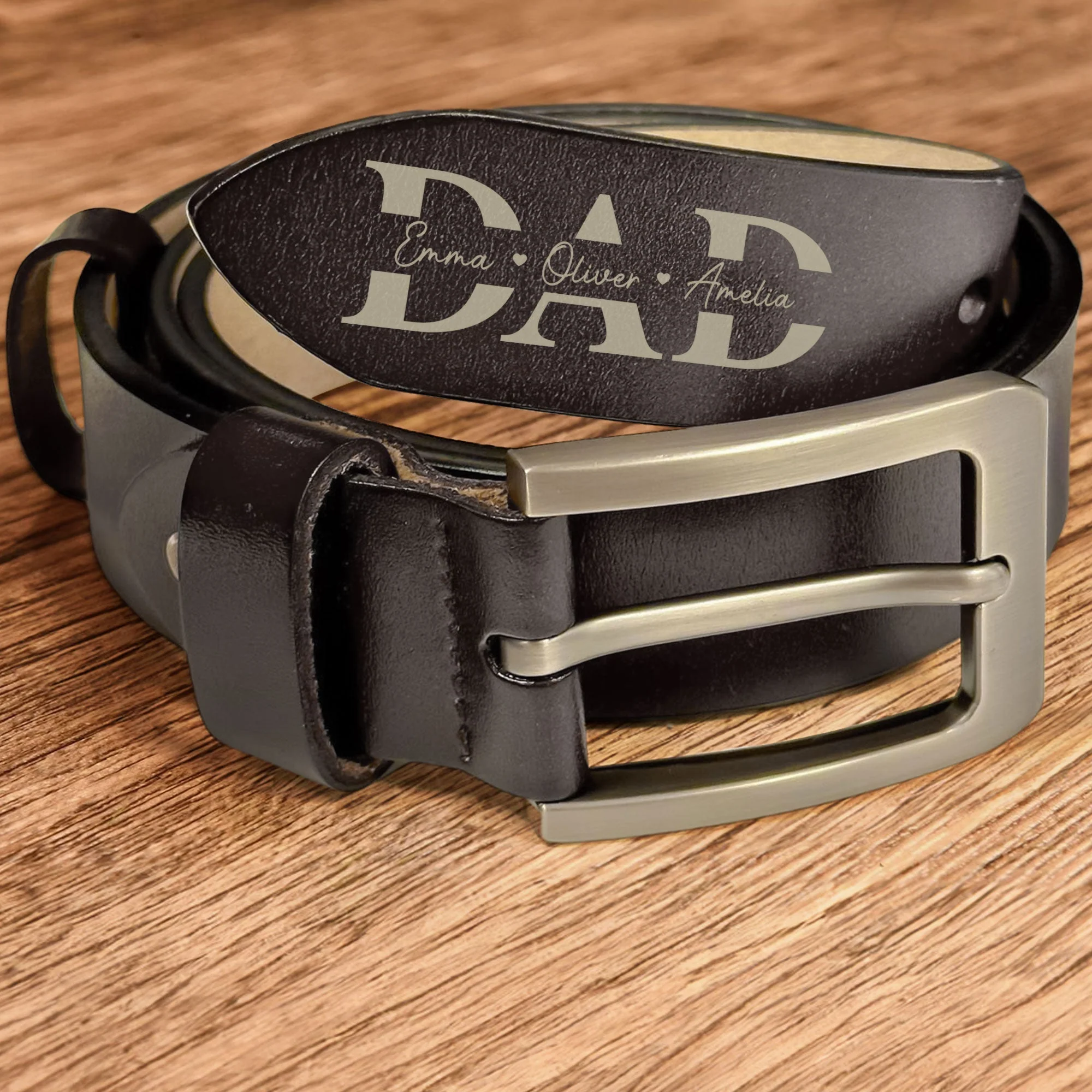 Vaderdagcadeau | BondBelt | Een gepersonaliseerde leren riem die hij elke dag met trots zal dragen