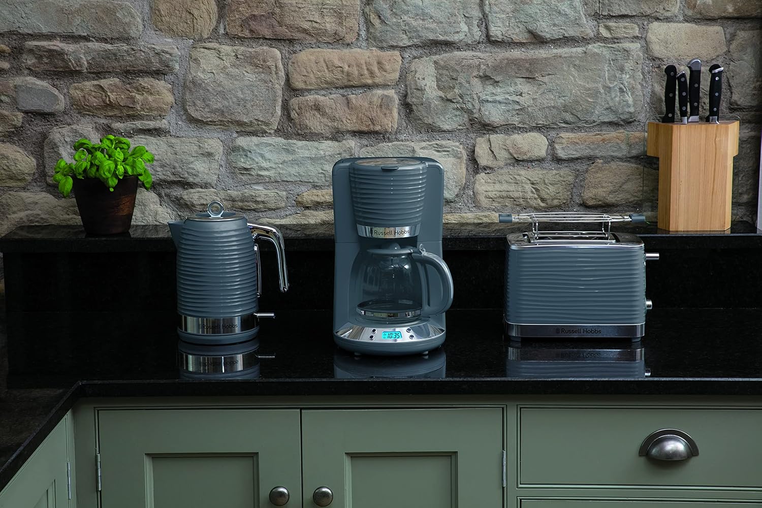 Russell Hobbs Inspire Grey Frühstückset Toaster, Wasserkocher und Kaffeemaschine