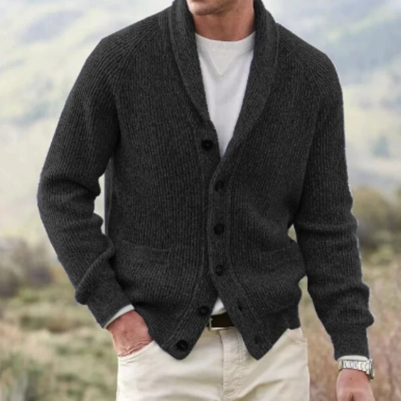 Herren Strickjacke mit V-Ausschnitt aus Wollmix | Vintage Cardigan mit Knopfleiste | Klassische Strickjacke f��r Herbst und Winter
