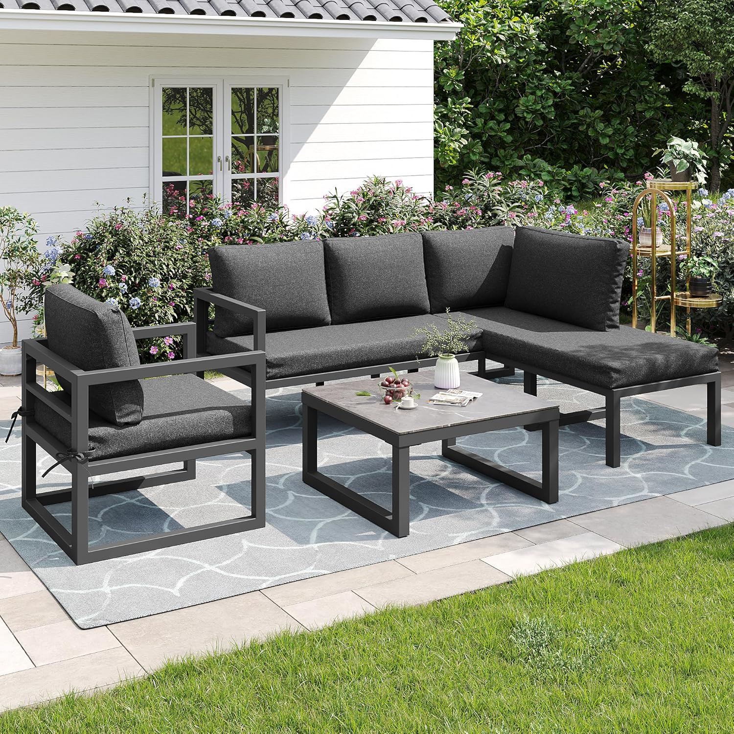 Kayan Gartenlounge Set für 4-5 Personen, Lounge Gartenmöbel Set mit Ecksofa, Sessel und Couchtisch, Balkonmöbel Wetterfest mit verzinktem Eisengestell und Kissen, verstellbare Füße, Grau