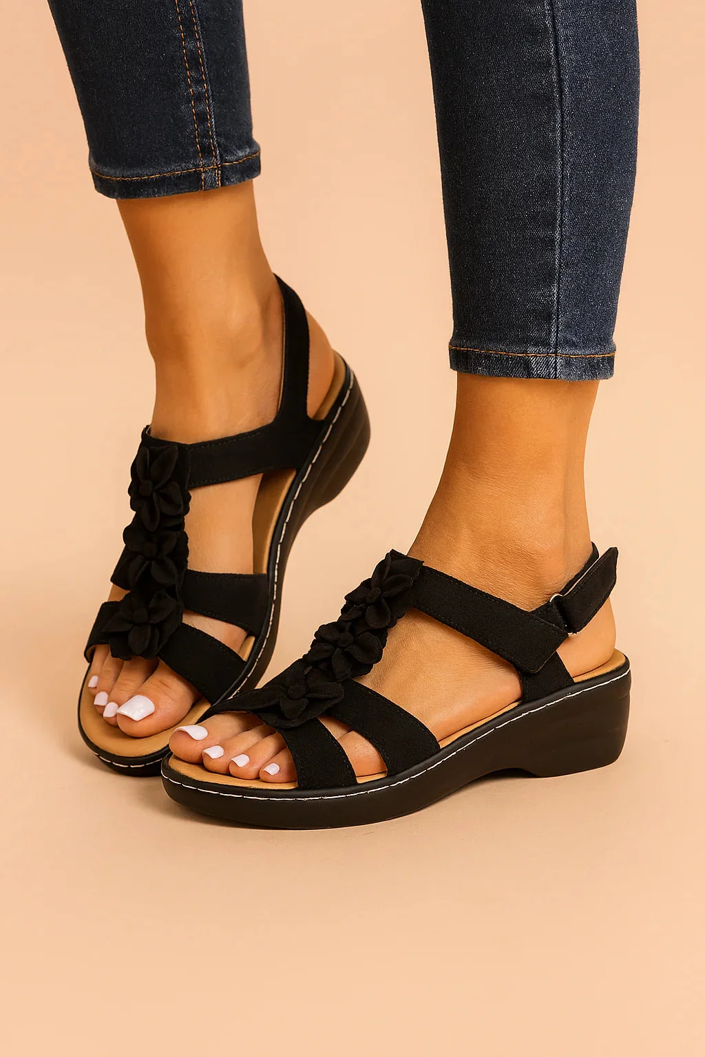 Orthop?dische Sandalen f��r Damen | Bequeme Keilsandaletten mit weichem Fu?bett und floralem Muster f��r den Sommer