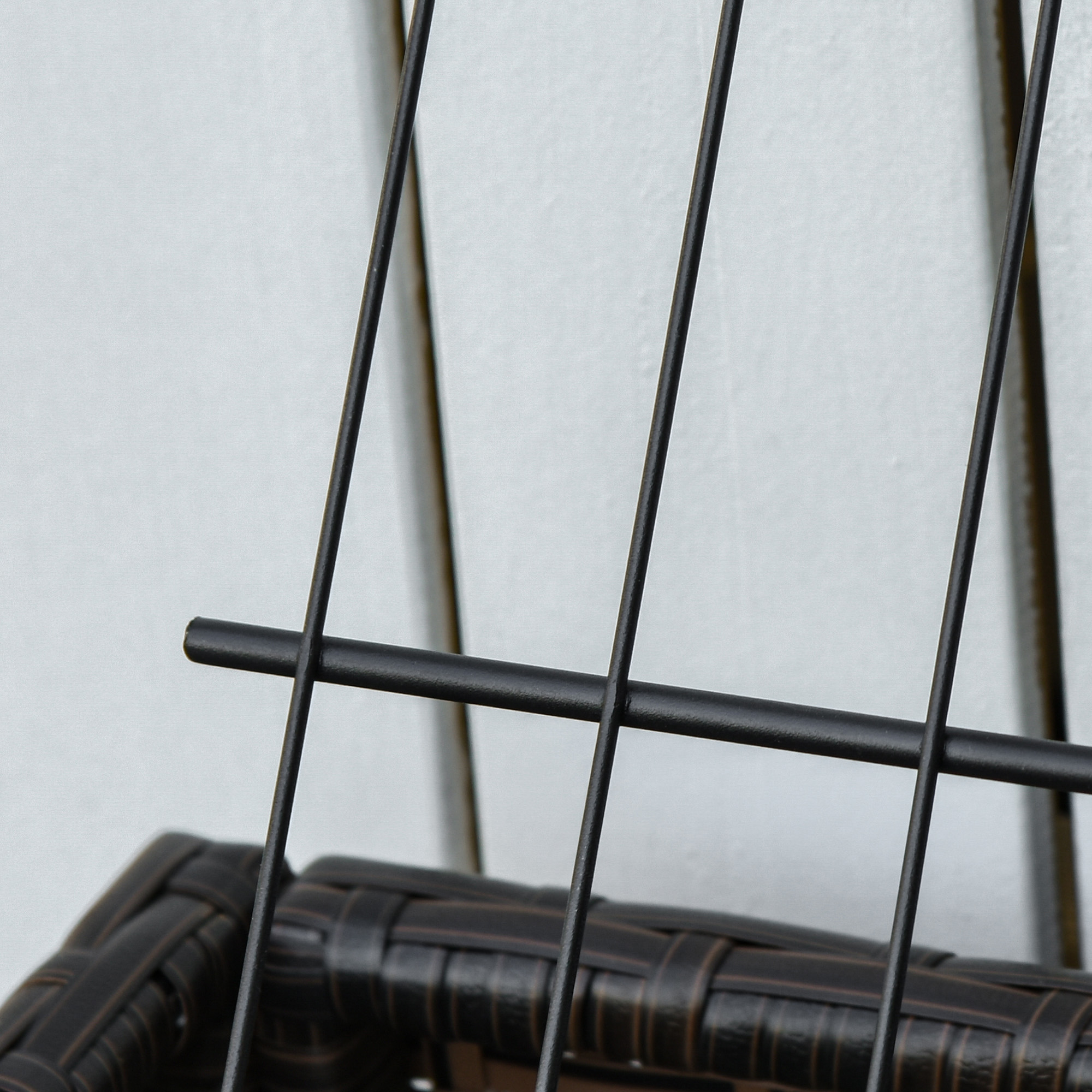 Outsunny Poly rotan bloembak met verhoogd bed en poten Bloempot met plank bruin 70 x 30 x 72 cm