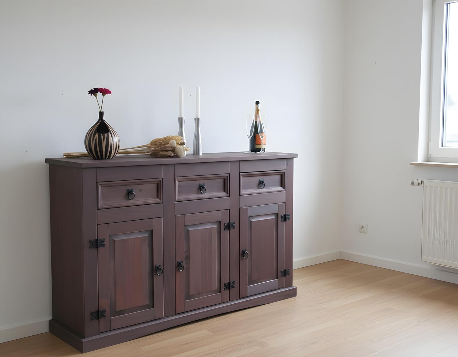 Hacienda-Look – Sideboard New Mexiko 3+3 Anrichte Buffet Schrank Kommode kolonial – 132x84x44 cm – 3 Schublade(n) – Massive Kiefer – Farbe Dunkelbraun – Hacienda-Stil – wärmender