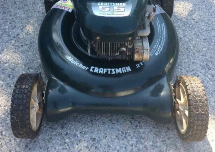 Carburetor For Craftsman Mulcher 5.5HP Lawn Mowers Tecumseh