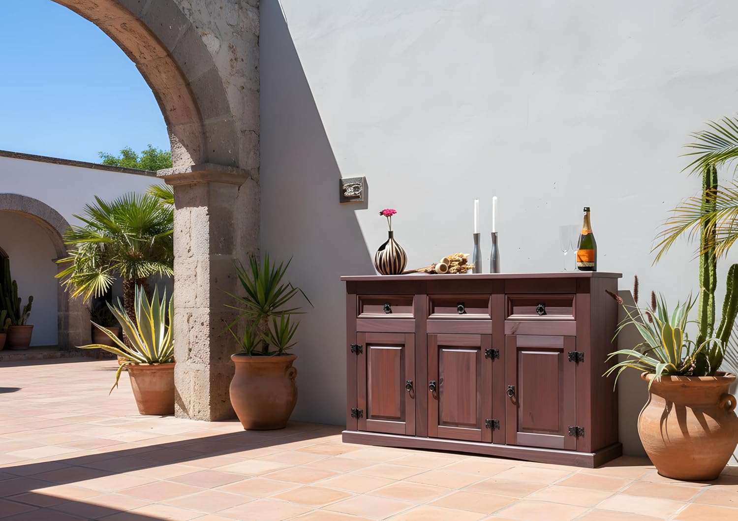 Hacienda-Look – Sideboard New Mexiko 3+3 Anrichte Buffet Schrank Kommode kolonial – 132x84x44 cm – 3 Schublade(n) – Massive Kiefer – Farbe Dunkelbraun – Hacienda-Stil – wärmender