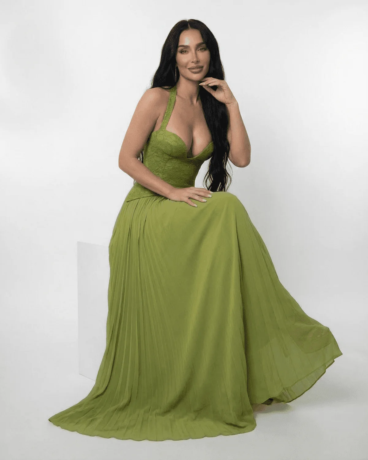 Verdant Maxi-Kleid �C Elegantes Kleid mit Spitzenoberteil