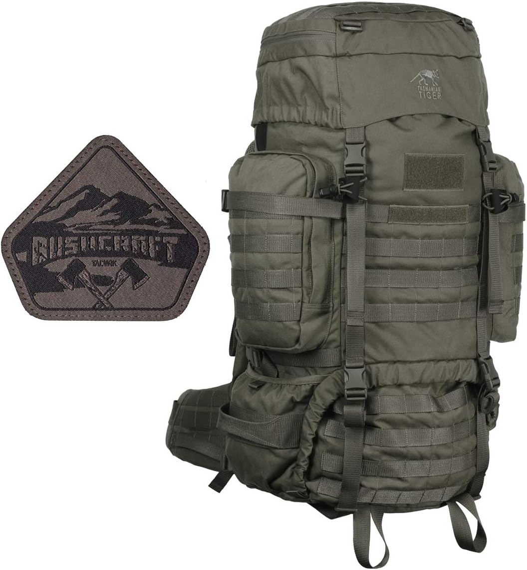 TACWRK x Tasmanian Tiger TT Raid Pack MK3 Oliv mit gratis Bushcraft Patch - 52L Militär Outdoor Rucksack mit abnehmbarem Hüftgurt, Molle System kompatibel und Trinksystem-Vorbereitung